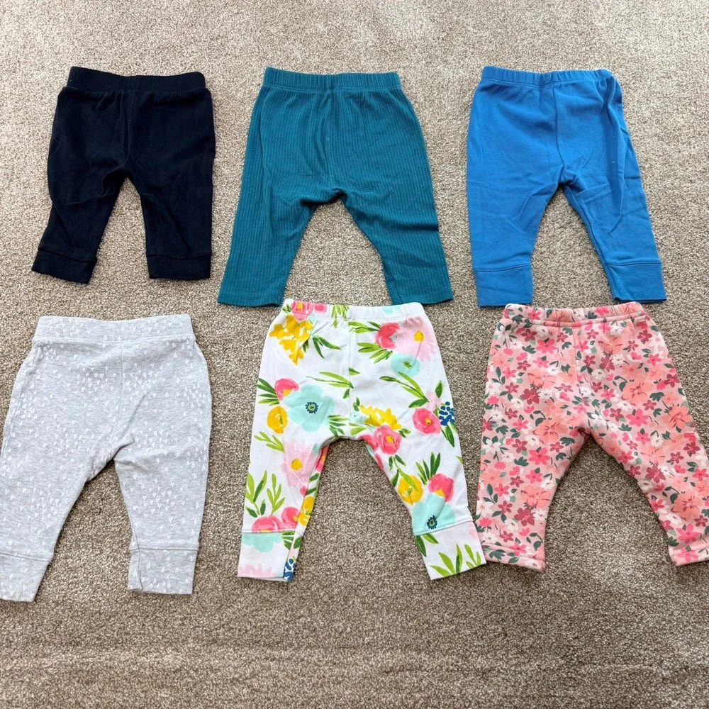 Baby Girl Clothes Bundle 3-6M Old Navy Carters Cat & Jack Leggings Socks Booties